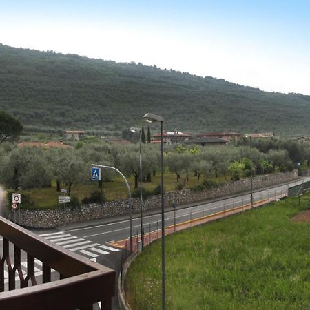 ריבה דל גארדה Albergo Garni Orchidea מראה חיצוני תמונה