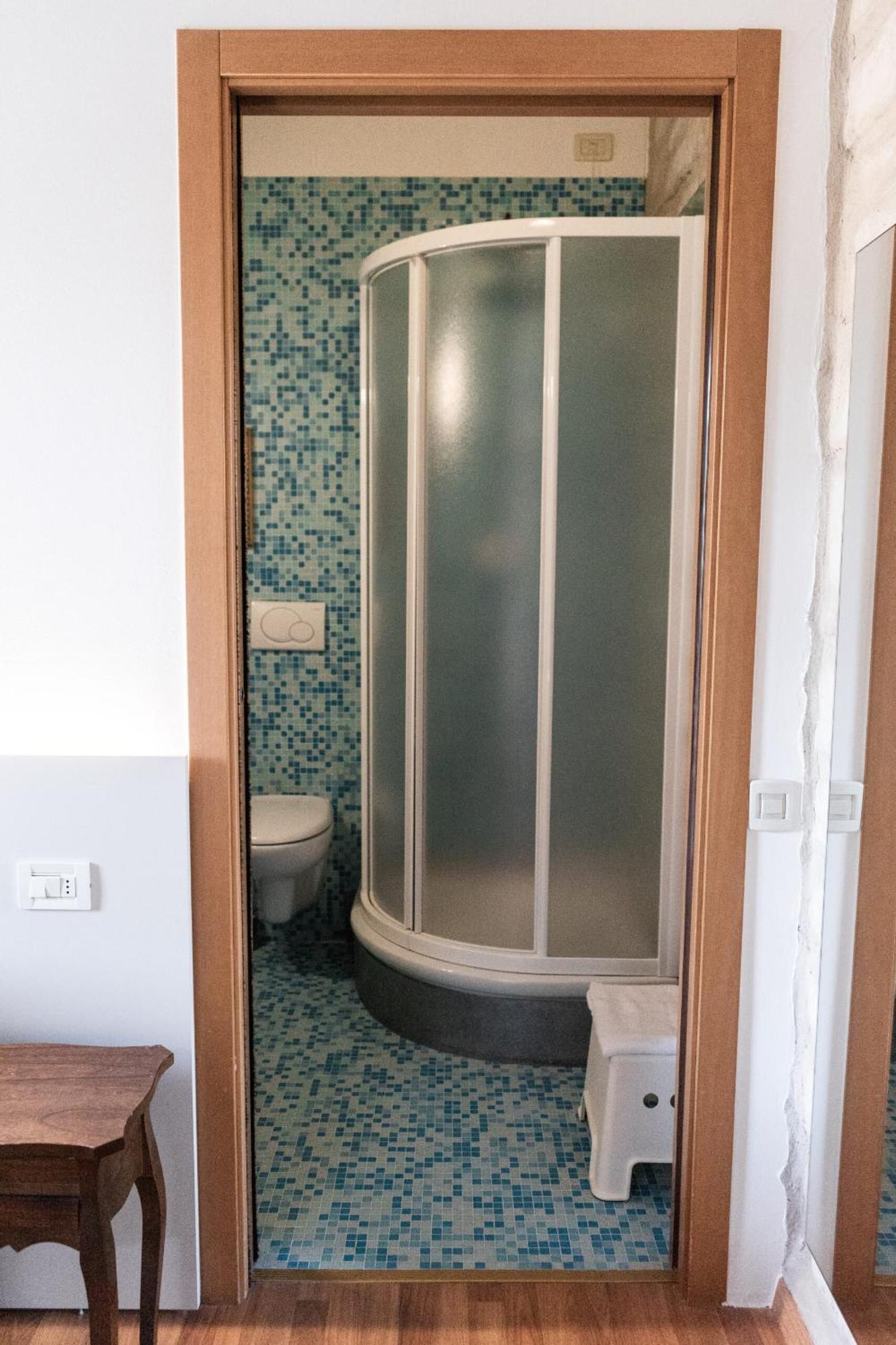 ריבה דל גארדה Albergo Garni Orchidea מראה חיצוני תמונה